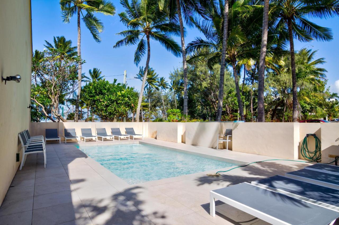 Number 2 On The Beach | Beautiful Beachfront Villa Port Douglas Kültér fotó